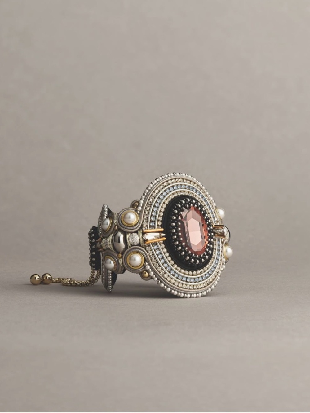 Like New Izabela Felinski Blush Pink Crystal Bracelet